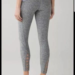 Lululemon Pure practice 6